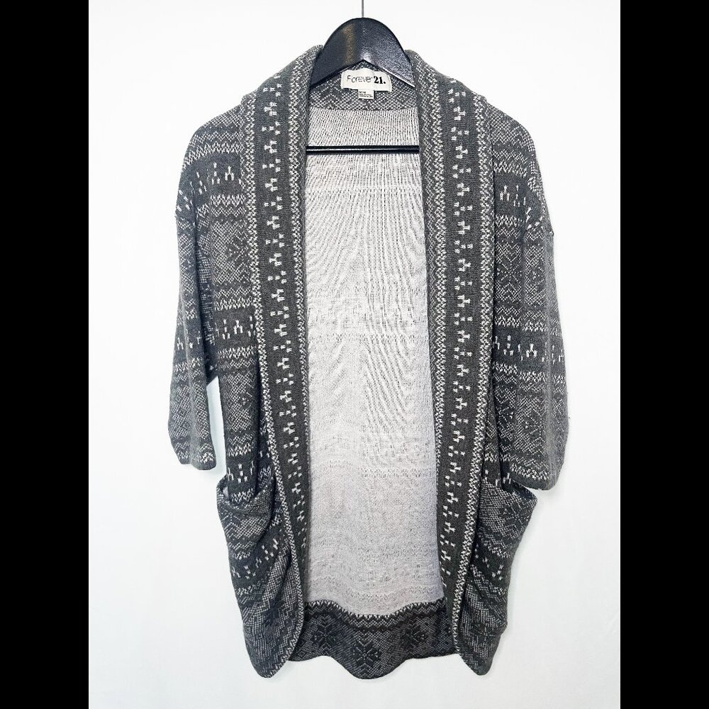 Forever 21 Grey Sweater (M)